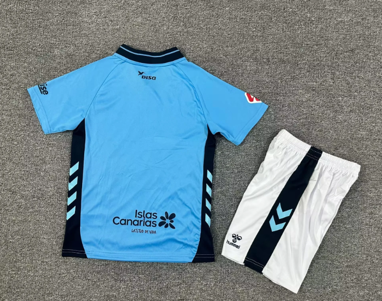 Equipacion Las palmas 25/26 tercera equipacion