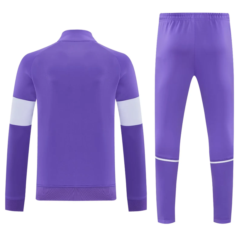 Chandal Real Madrid 2026 morado con blanco (Tallas S-2XL)
