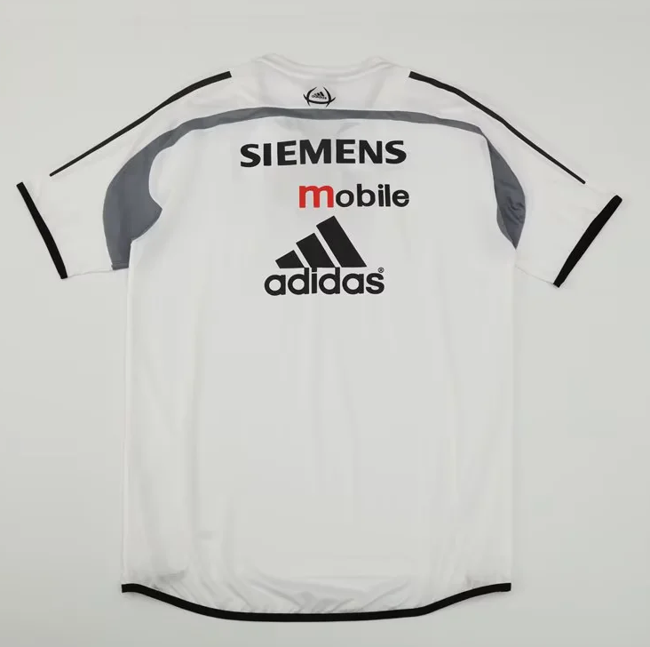 Camisetas de entrenamiento Real Madrid 2004/05 blanca (solo tallas S-2XL)