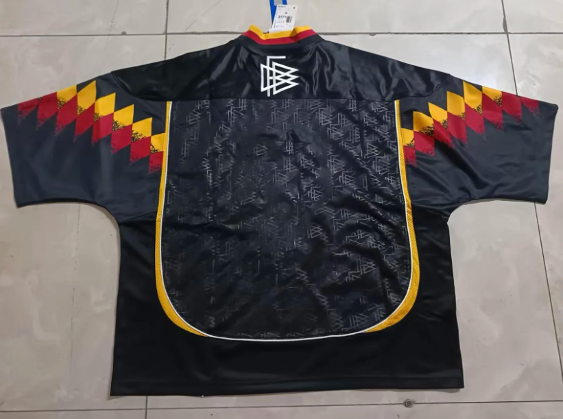 Camiseta Alemania adidas Bringback Remixed (S-3XL)