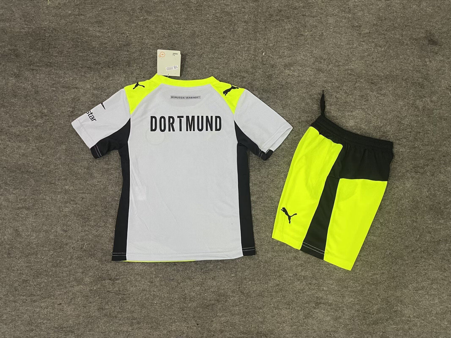 Equipacion Borussia Dortumund 25/26 Visitante