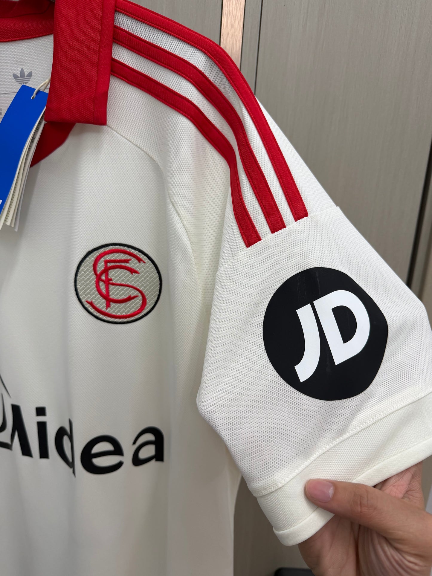 Camiseta Sevilla 25/26 modelo retro (tallas S-4XL) jornada 31