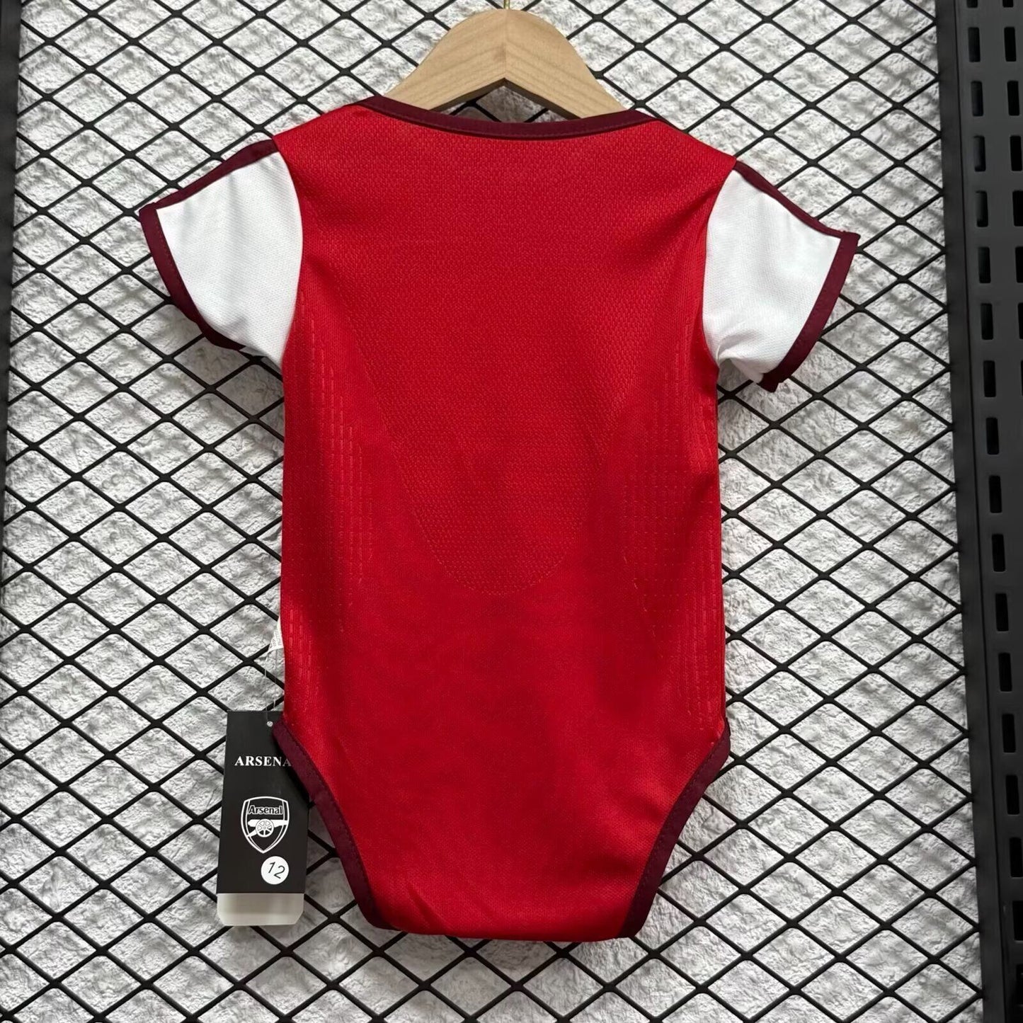 Body Arsenal 26/27 Local (6 meses -12 meses y 1-2 años)