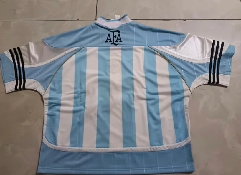 Camiseta Argentina adidas Bringback Remixed (S-3XL)