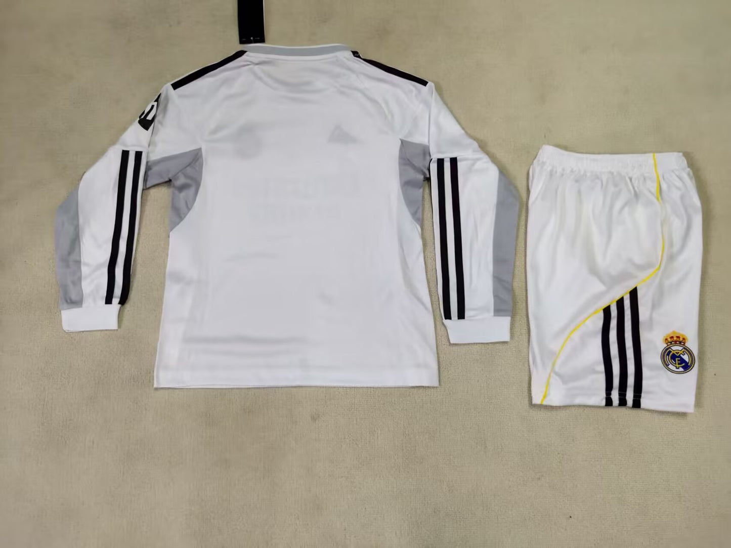 Equipacion manga larga Real Madrid 25/26 Local