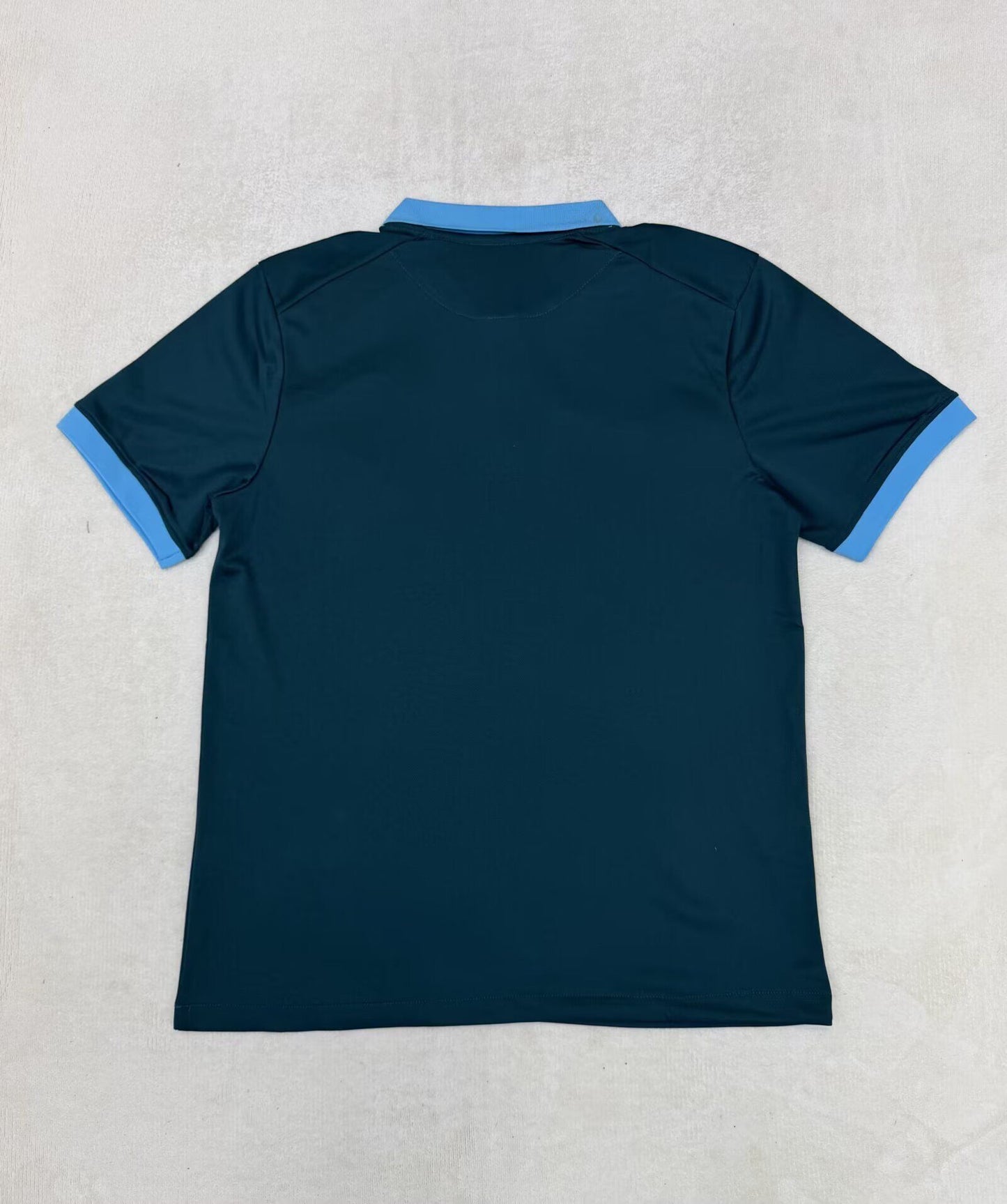 Polo Brasil 2026 verde oscuro (solo tallas S-XXL)