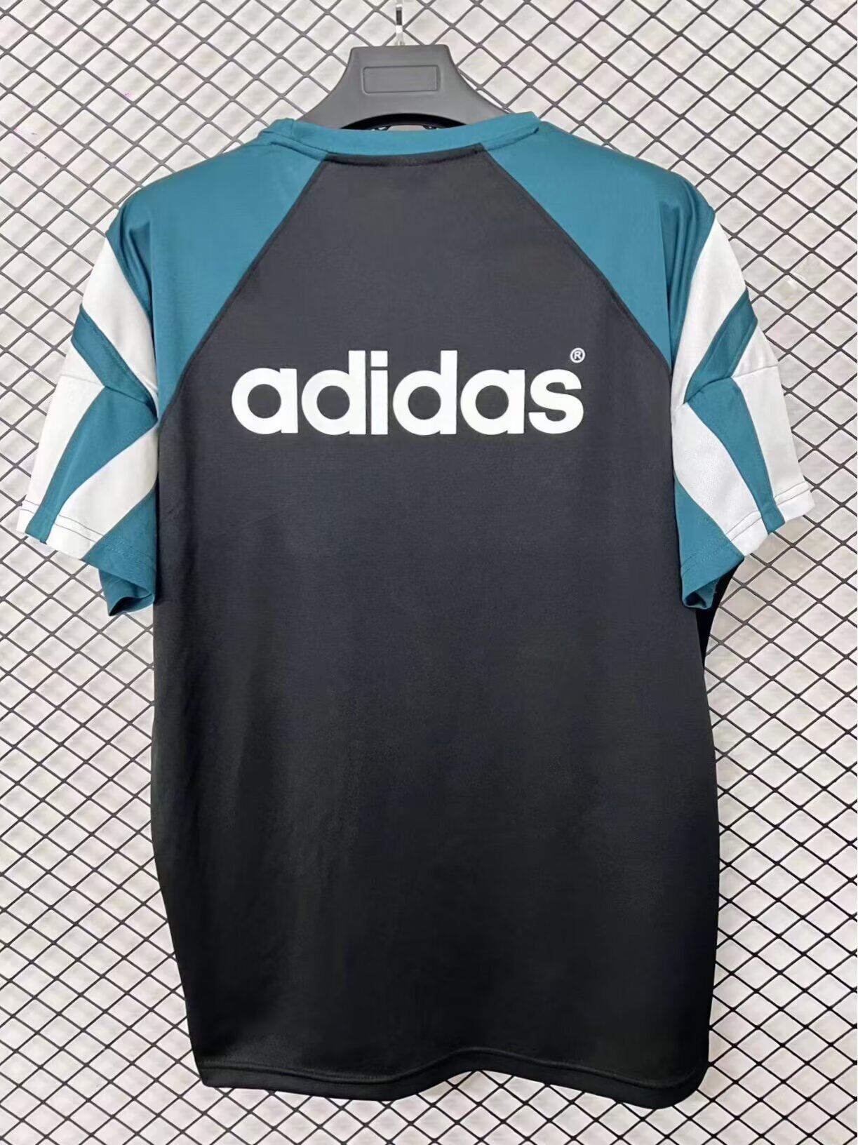 Camiseta de entrenamiento Liverpool 1996/97 (Solo tallas S-4XL)