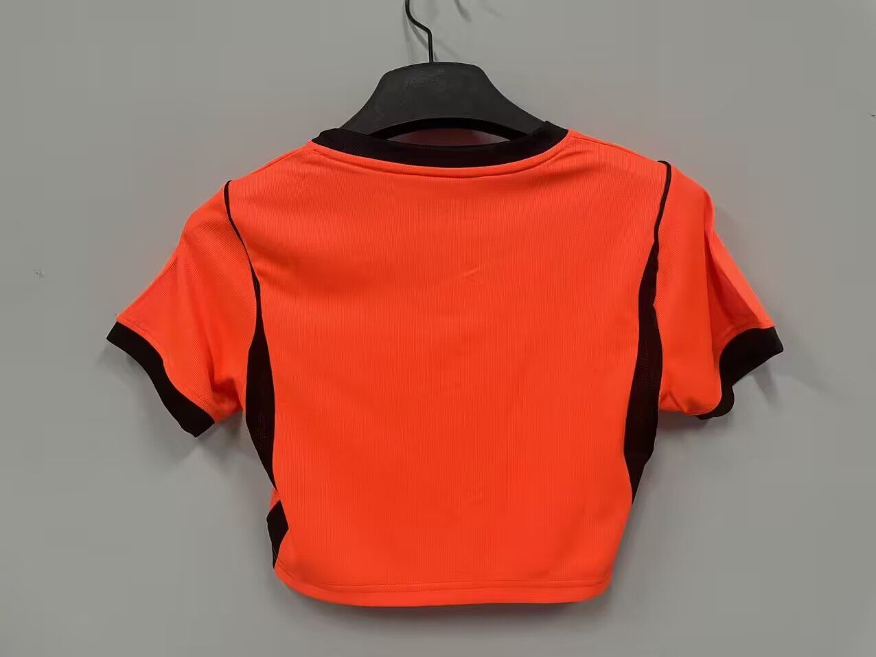 Crop Holanda Mundial 2026 Local (tallas S-XXL)