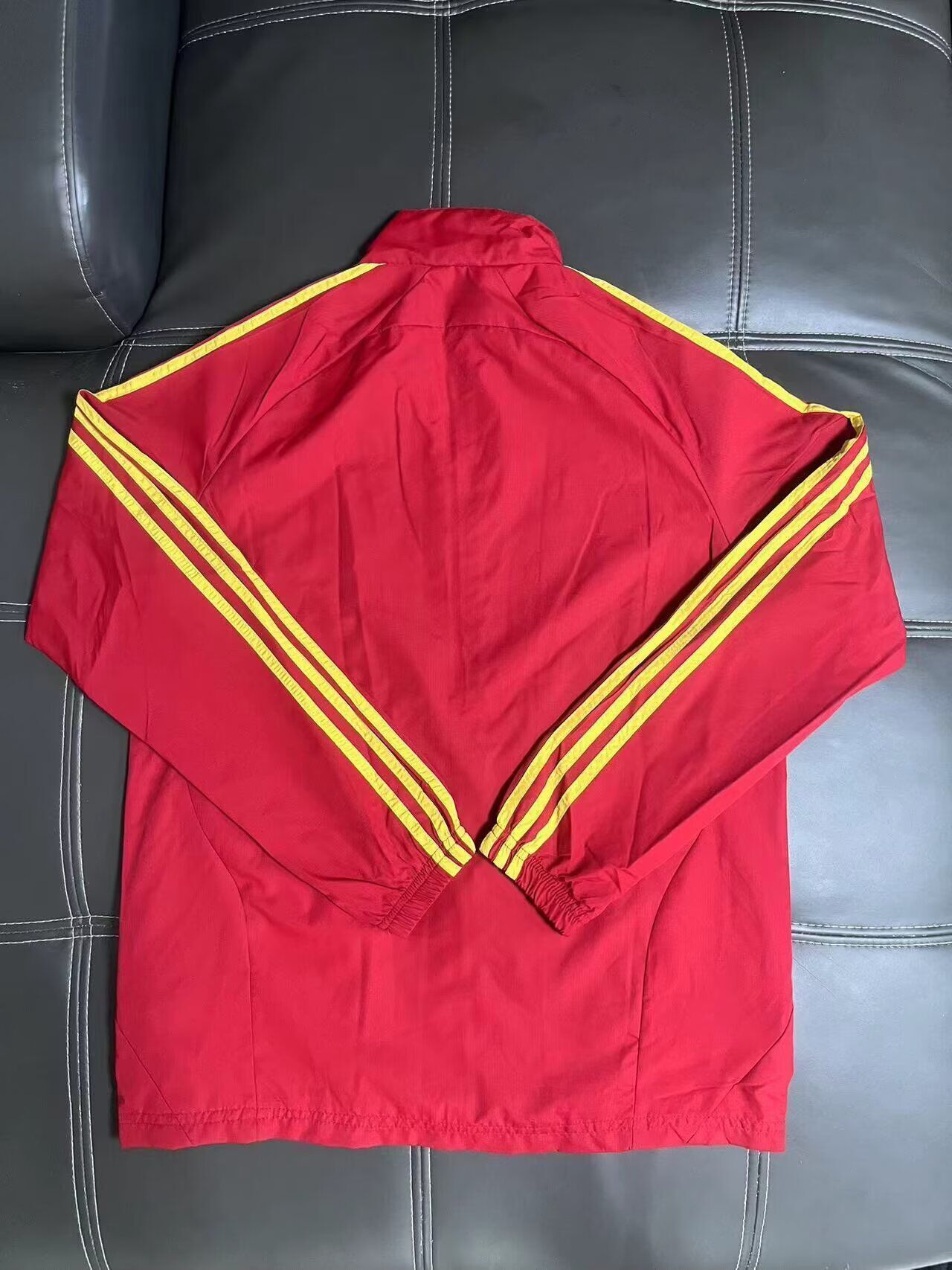 Chaqueta cortavientos España (Solo tallas S-2XL)