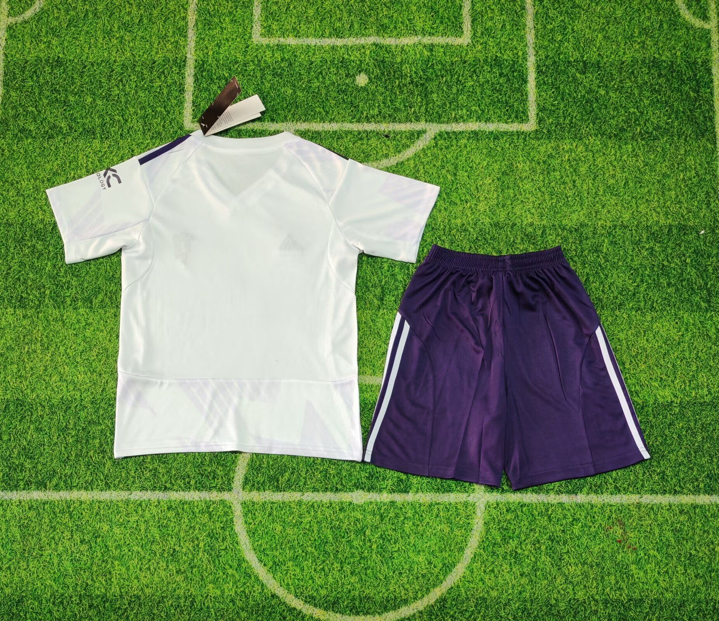 Equipacion Manchester United 25/26 Visitante