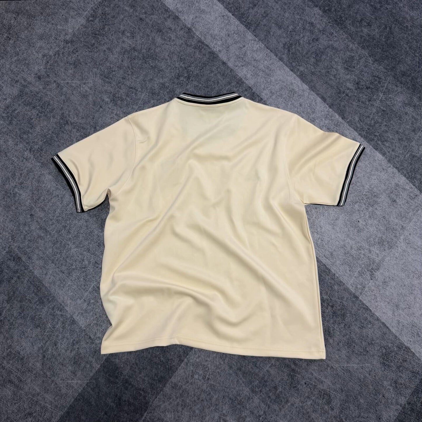 Sueter Barcelona gris de manga corta (tallas S-XXL)