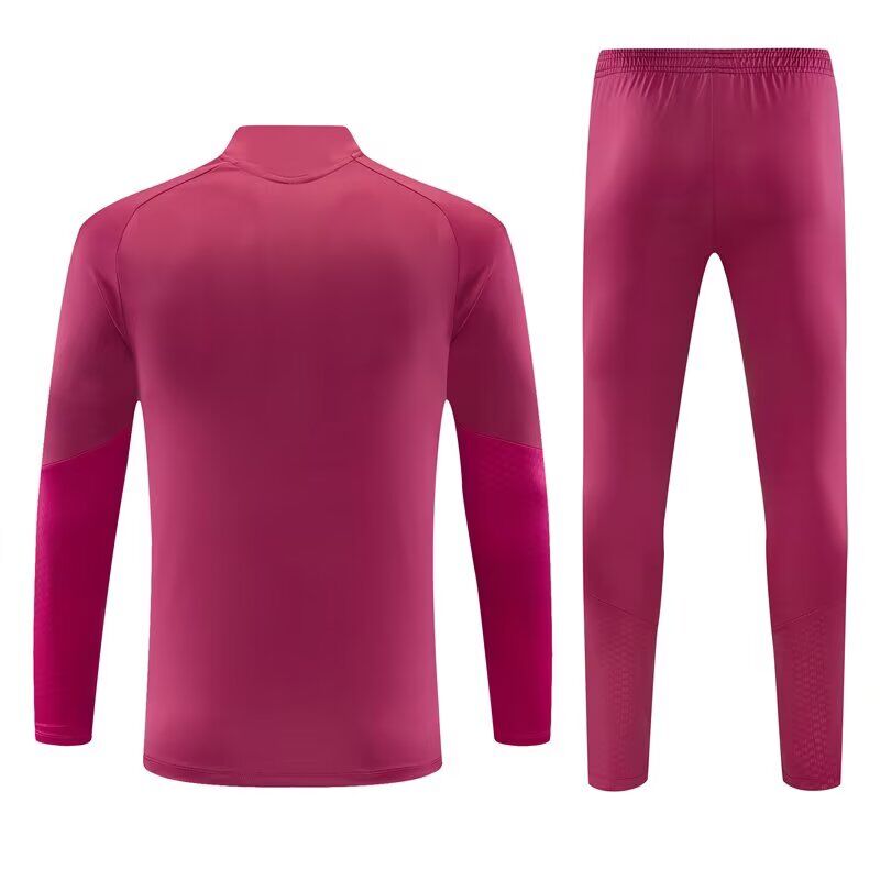 Chandal de entrenamiento Real Madrid 26/27 rosa (Tallas adultos y niños)