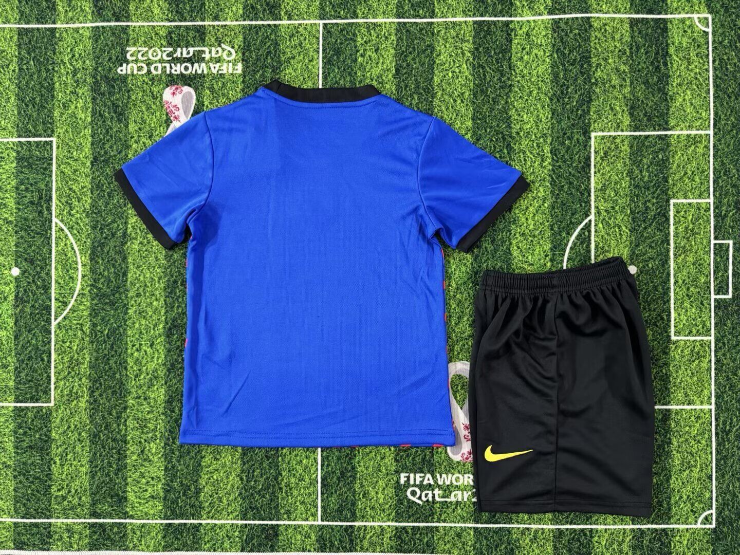 Equipacion Barcelona versión One Piece (solo talla niños)