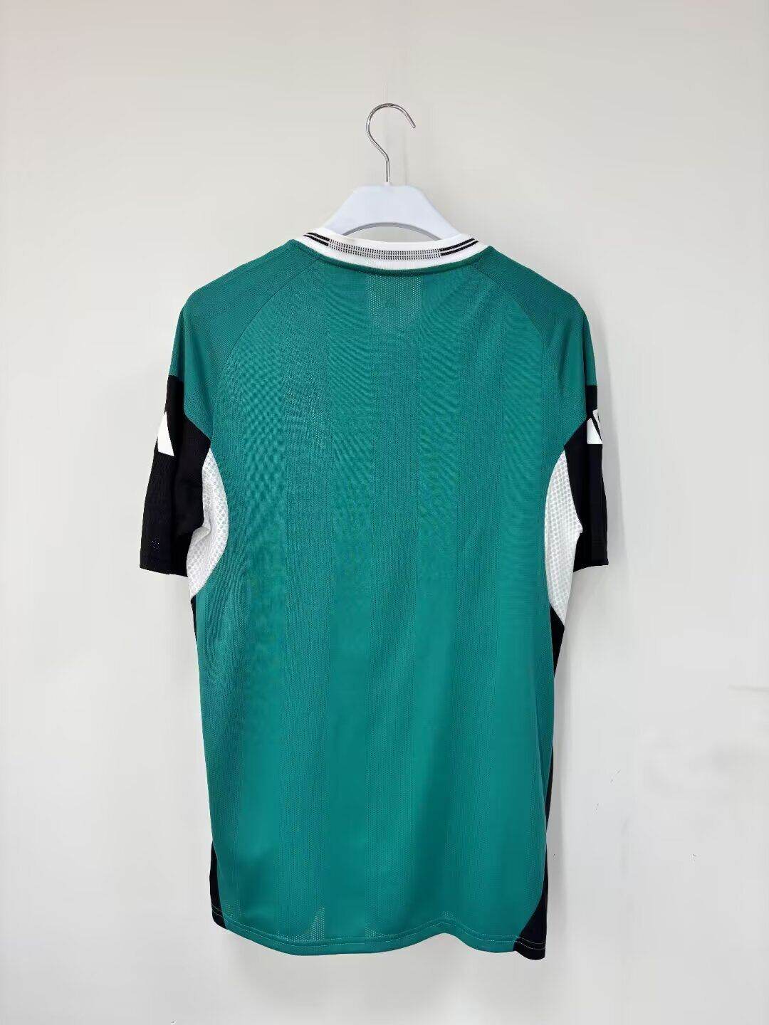 Camiseta de entrenamiento Liverpool 26/27 versión jugador (tallas S-XXL)