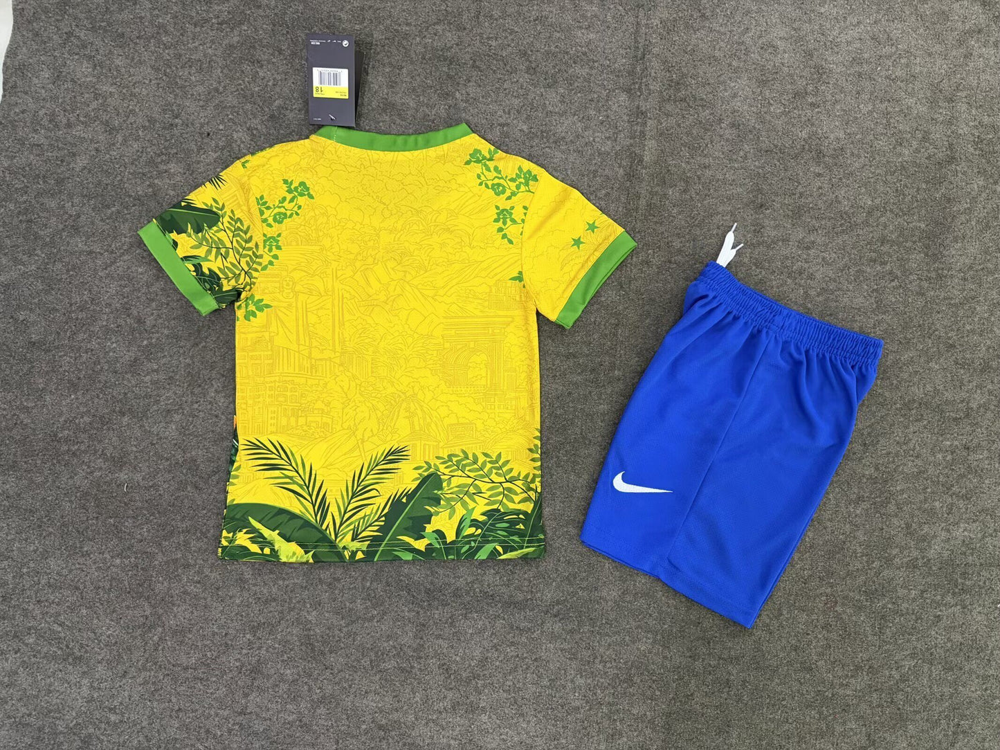 Equipacion Brasil 26 especial (solo talla niños)