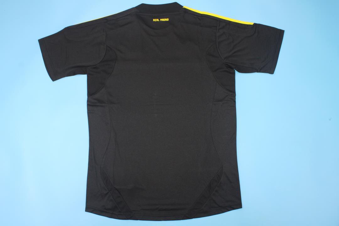 Camiseta Portero Real Madrid 2011/12 Negra (tallas S-2XL)