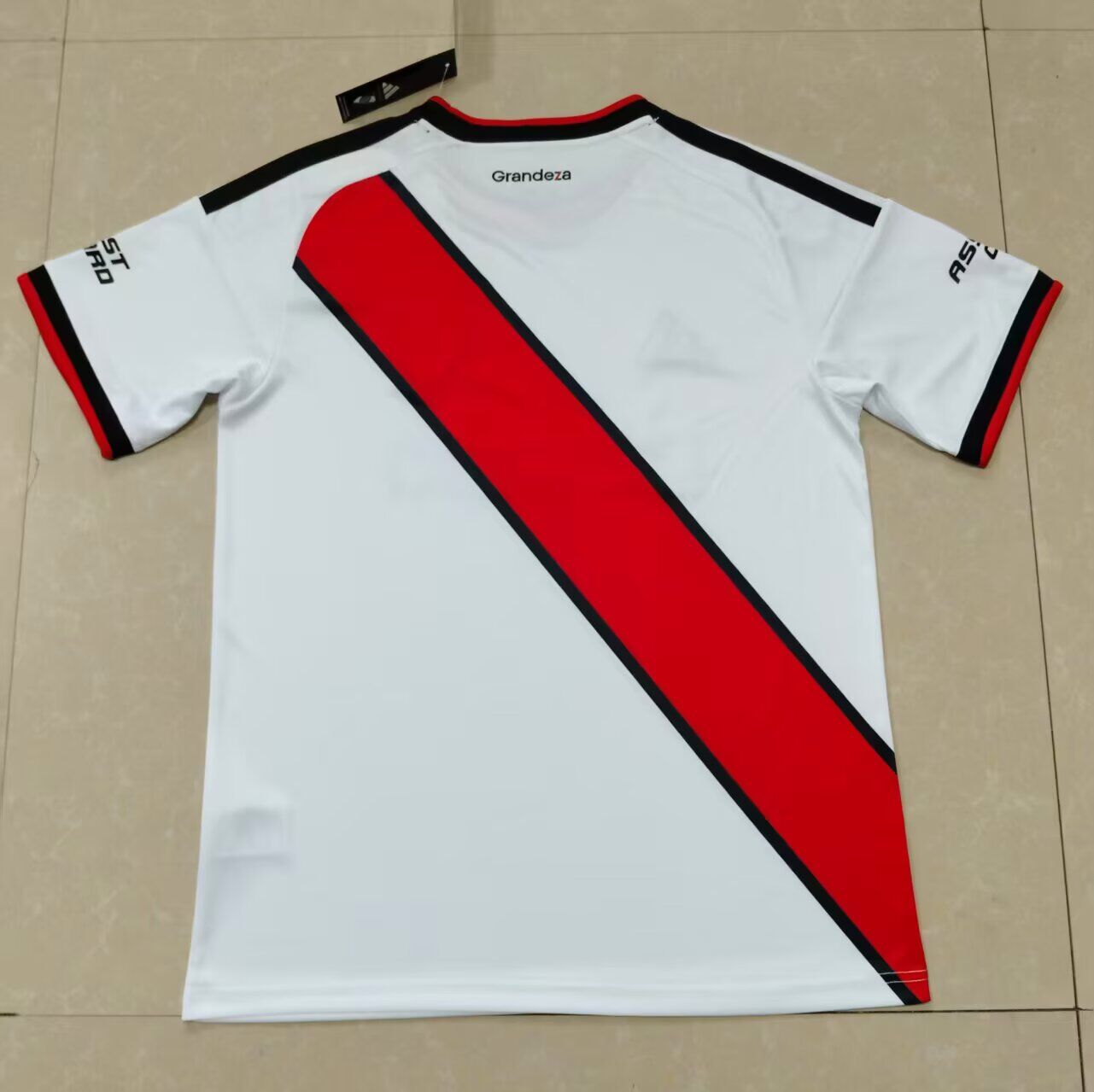 Camiseta River Plate 26-27 local (tallas S-4XL)
