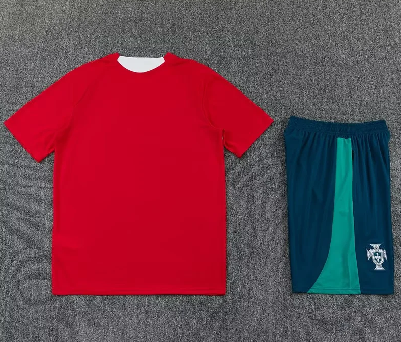 Conjunto de entrenamiento Portugal 2026 rojo (talla adultos y niños)