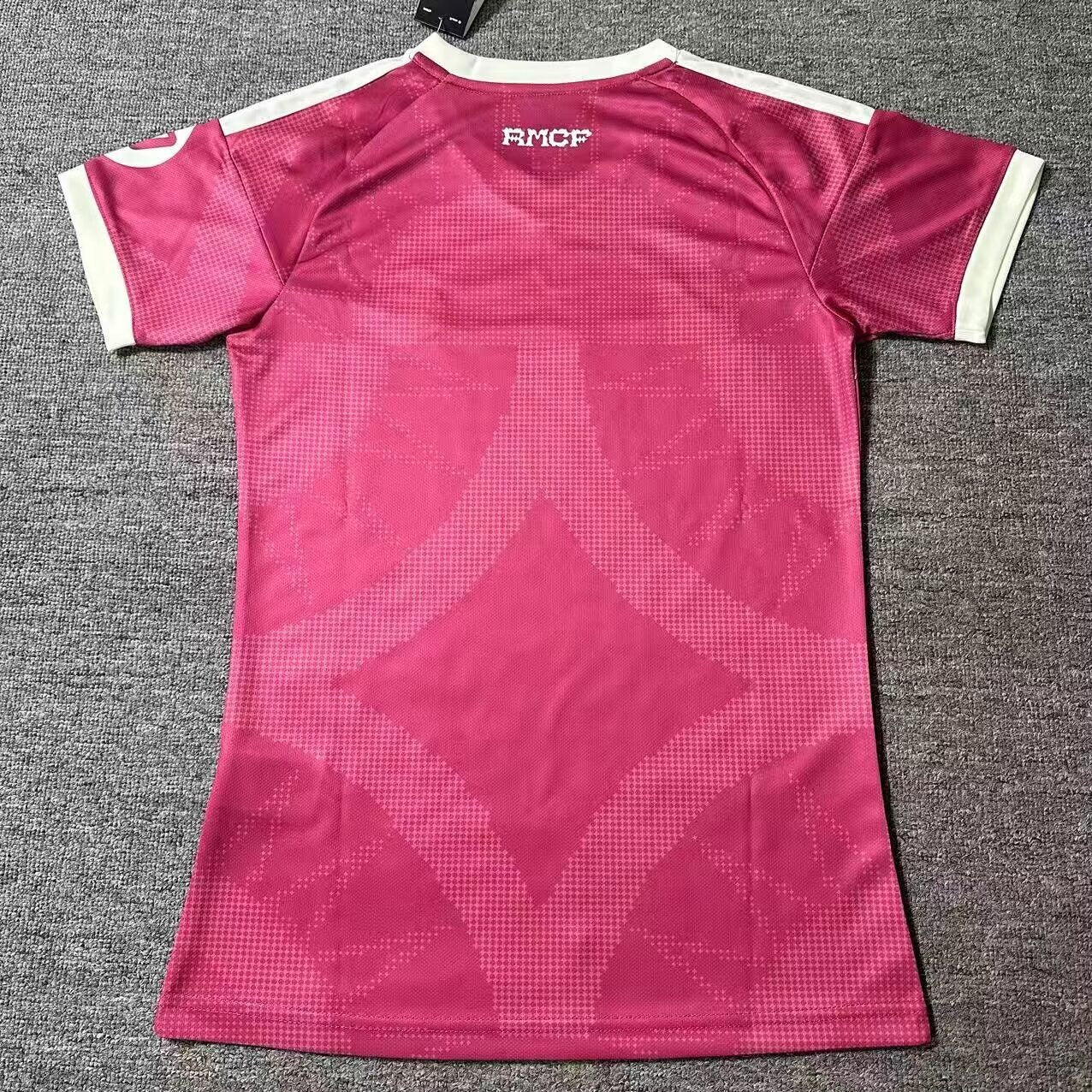 Camiseta Real Madrid Mujer 26/27 3º equipacion (tallas S-2XL)
