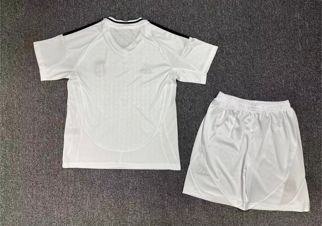 Equipacion Real Madrid 24/25 Local (tallas adultos y niños)