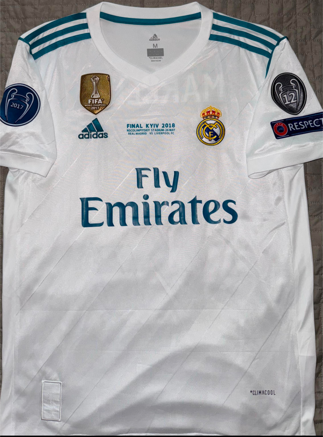 Camiseta Real Madrid 2017/18 Final Champions (tallas S-2XL)