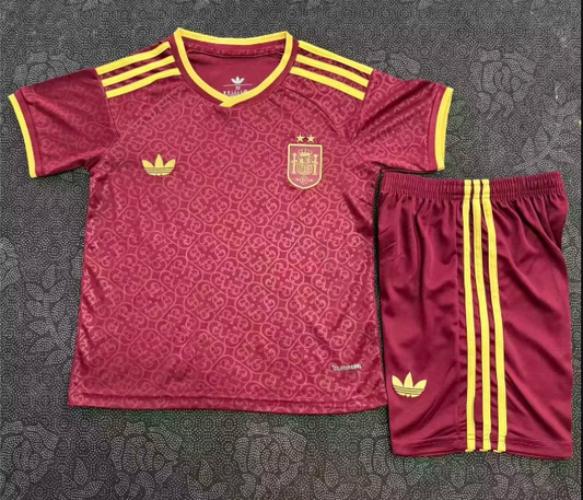 Equipacion España dos estrellas Mundial 2026 granate
