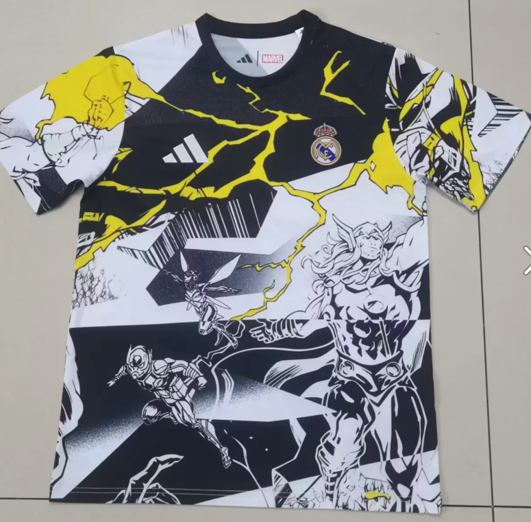 Camiseta Real Madrid especial Marvel