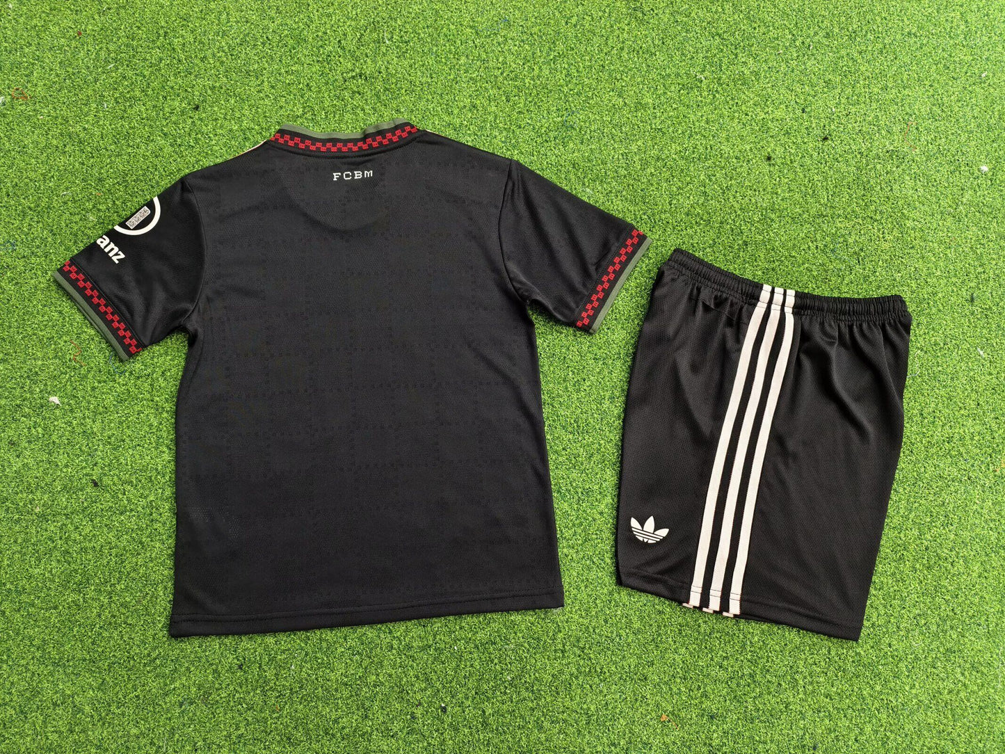 Tercera equipacion Bayer de Munich 25/26