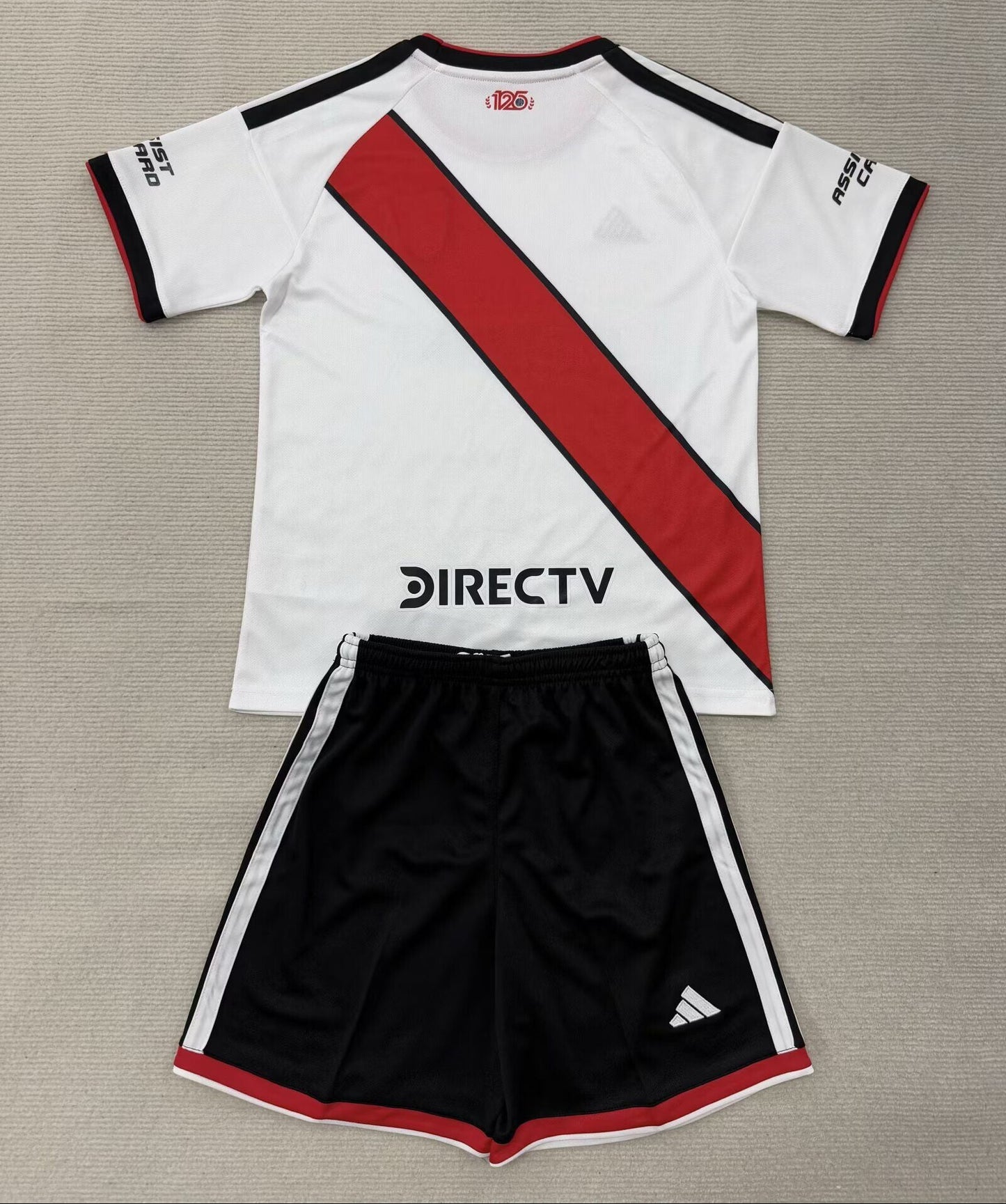 Equipacion River Plate 26-27 Local