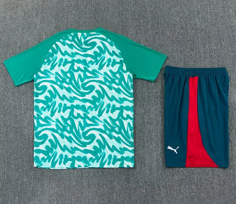 Conjunto de entrenamiento Portugal 2026 verde (talla adultos y niños)
