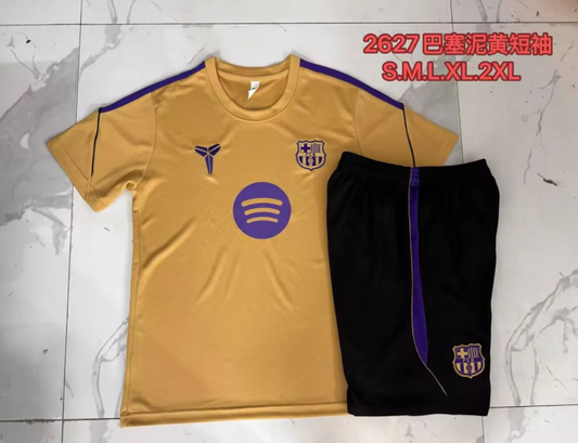 Conjunto de entrenamiento Barcelona 26-27 amarillo (tallas S-2XL)
