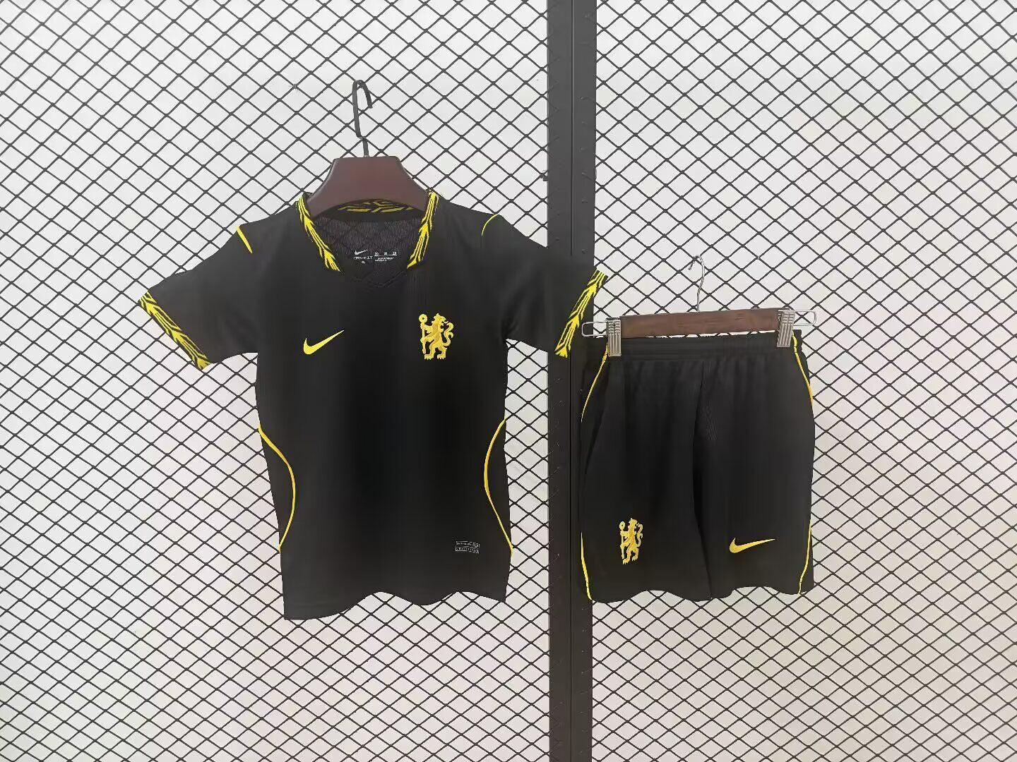 Equipacion Chelsea 26/27 Visitante negra