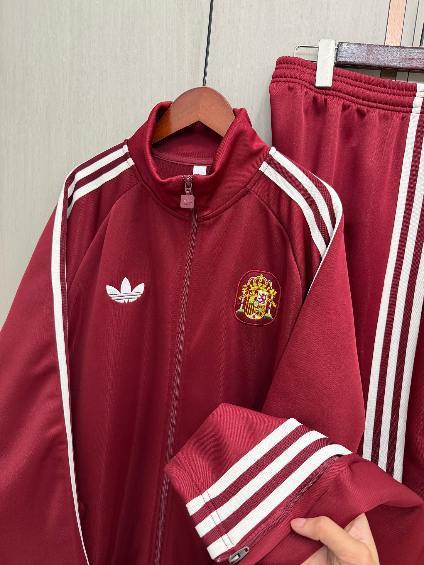 Chandal España rojo Mundial 2026 (Talla adultos y niños)