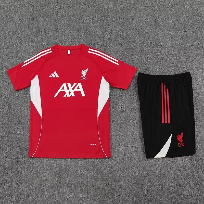 Conjunto de entrenamiento Liverpool 25/26 (solo tallas S-2XL)