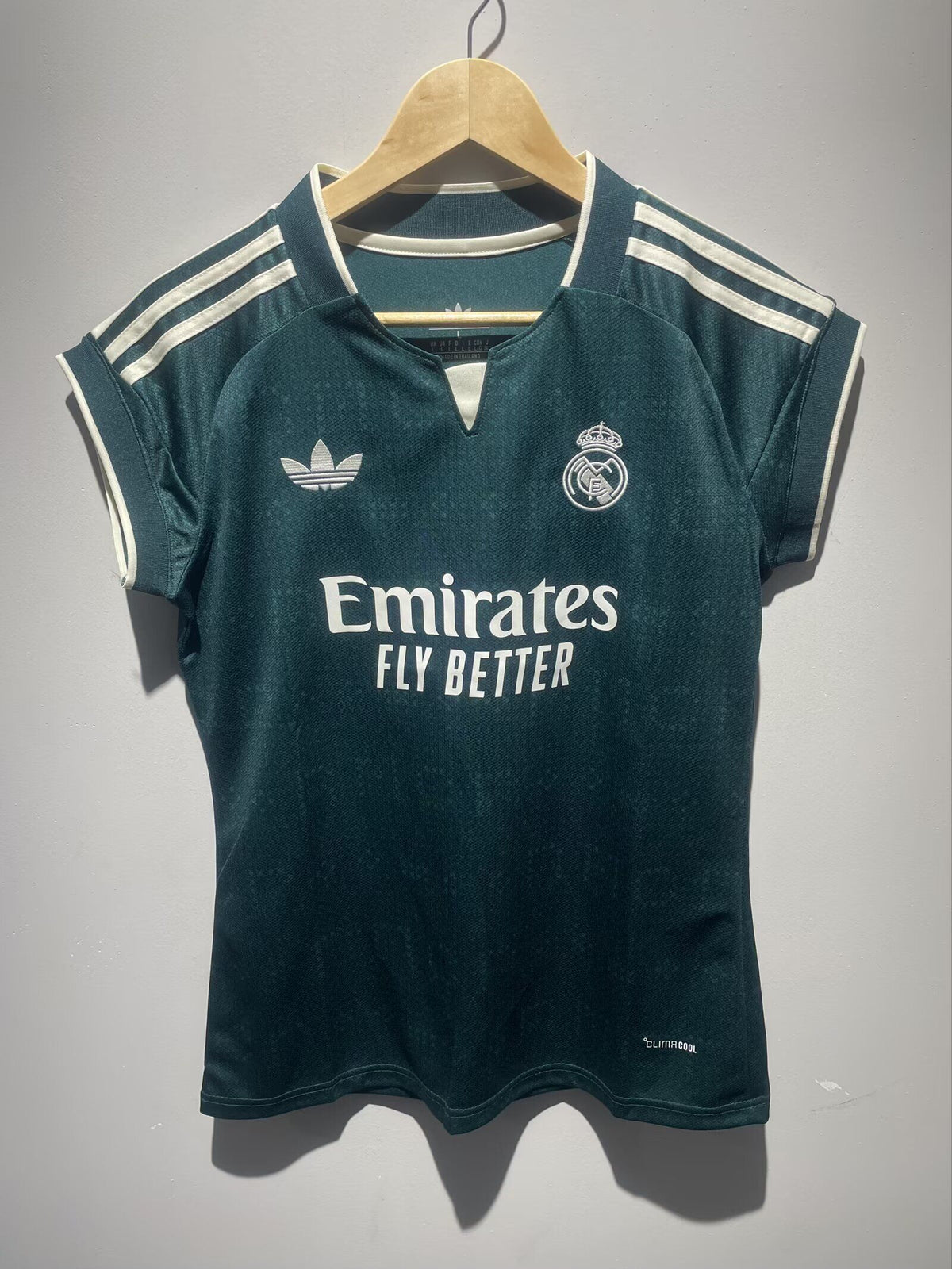 Camiseta de niña sin mangas Real Madrid 26-27 tercera equipacion (tallas S-XXL) by Cafutshopp