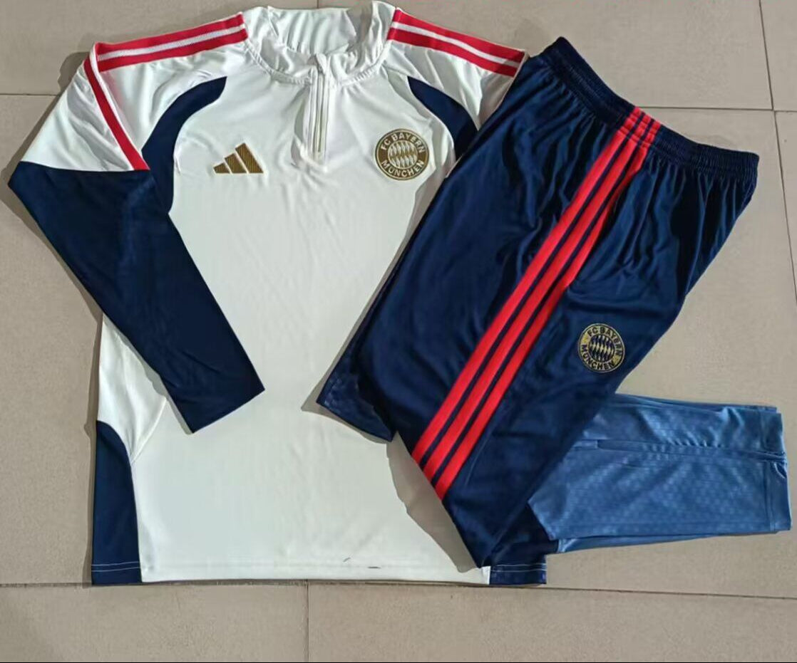 Chandal de entrenamiento blanco Bayern talla 26-27 (tallas adultos y niños)