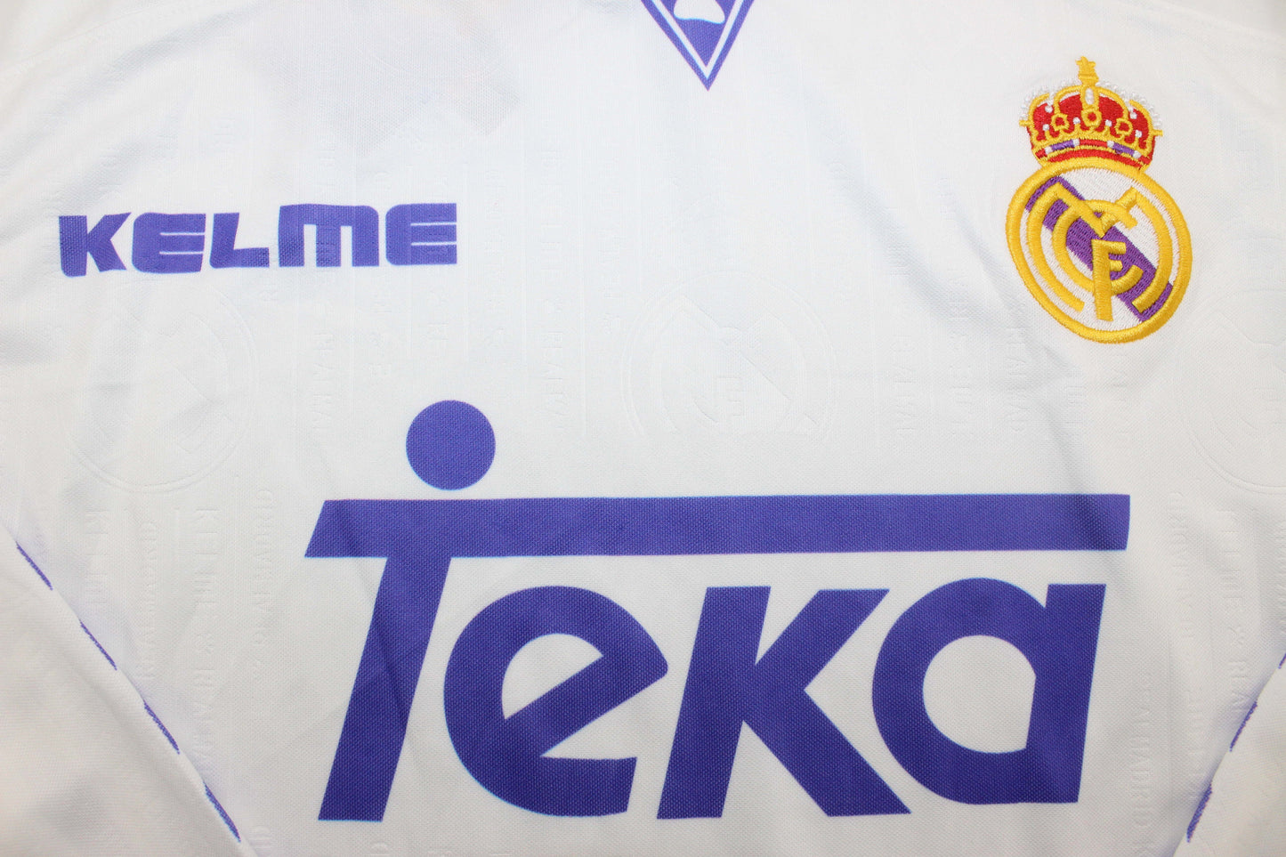 Camiseta manga larga Real Madrid 1996/97 local (solo tallas S-XXL)