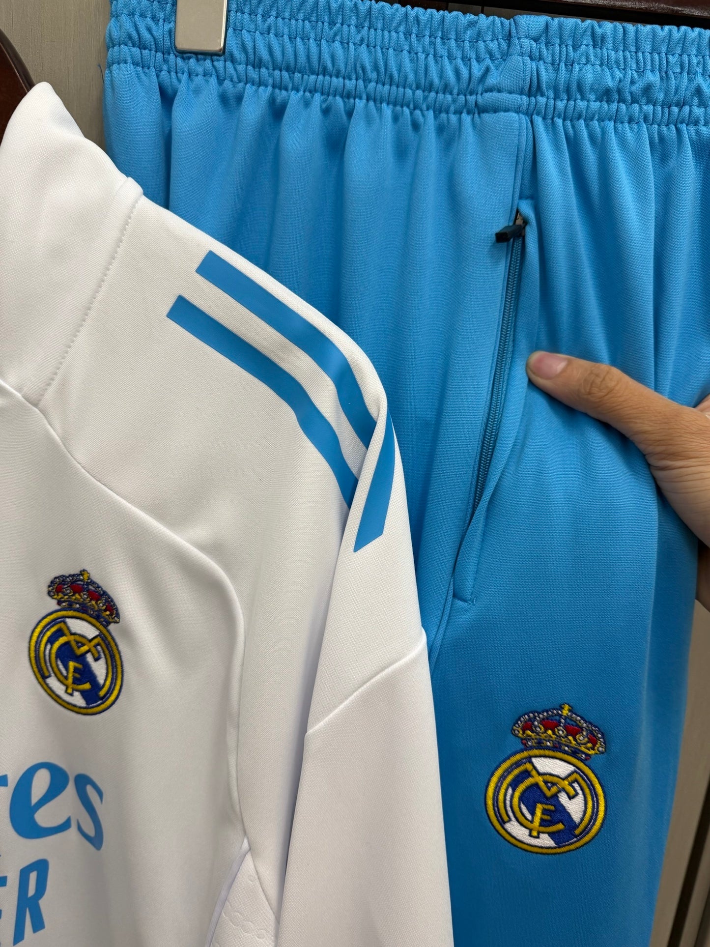 Chandal de entrenamiento Real Madrid 25/26 blanco/azul