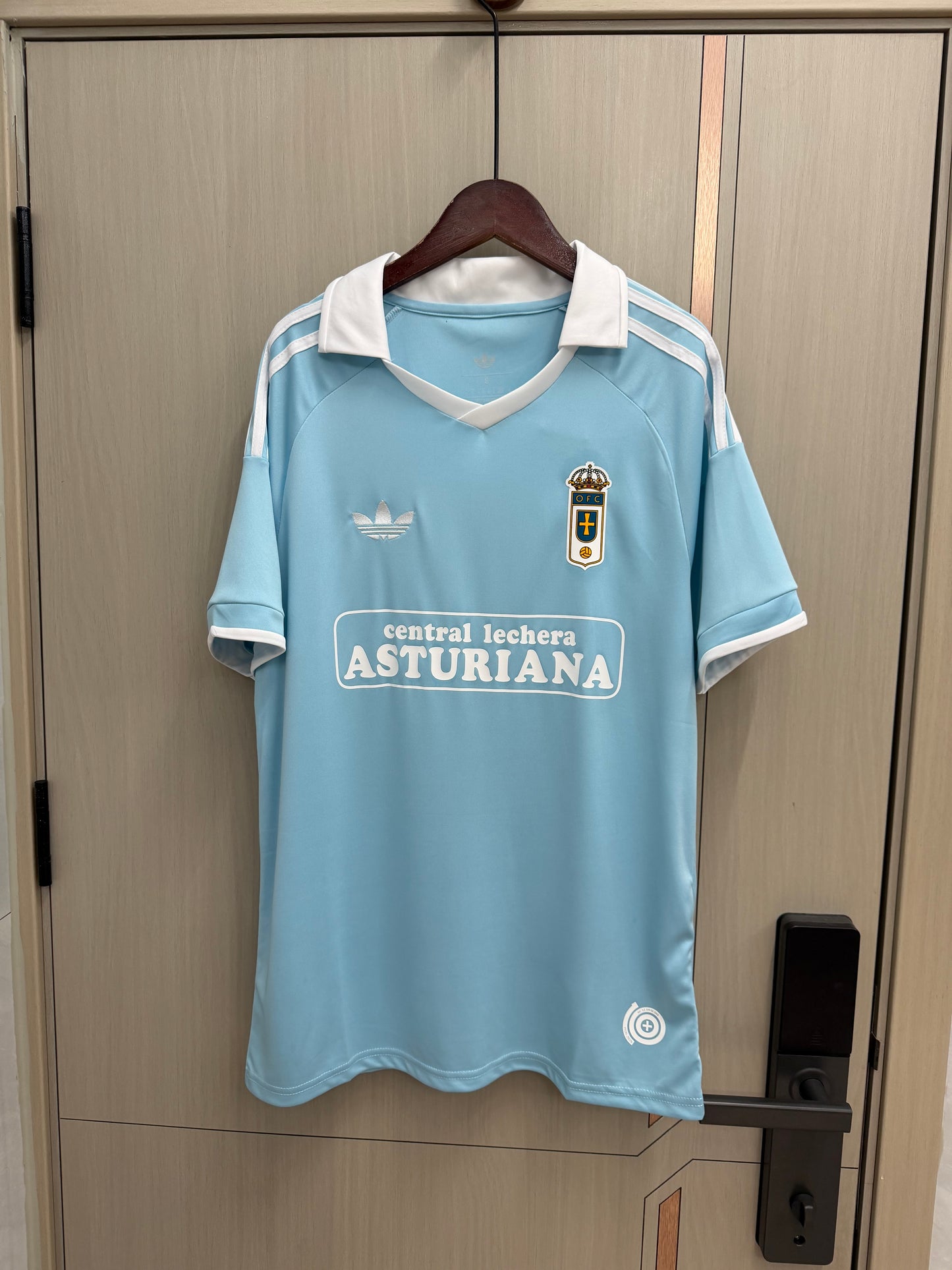 Camiseta Oviedo 25/26 modelo retro (tallas S-4XL) jornada 31