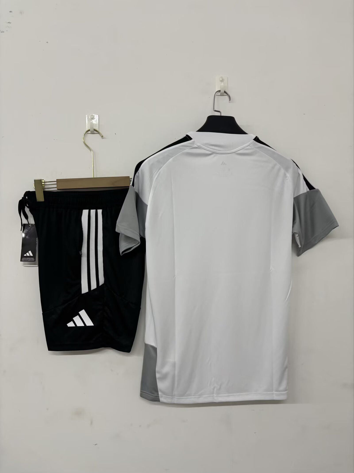 Conjunto sin mangas Sevilla 26-27 blanco (tallas S-2XL)