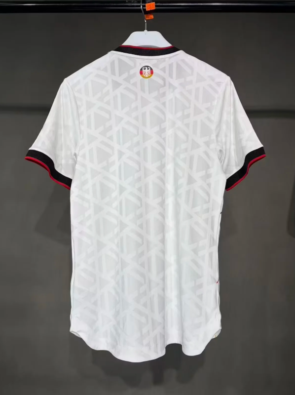 Camiseta Alemania 2026 blanco version jugador (tallas S-3XL)