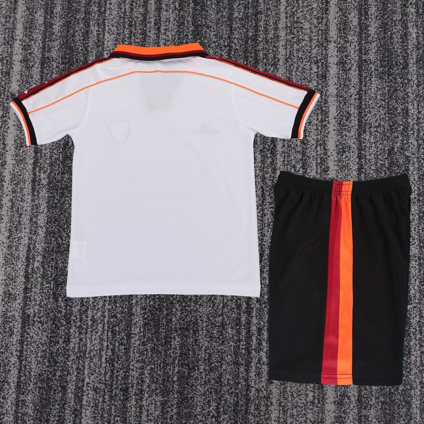 Equipacion Roma 1998/99 (solo talla niño)