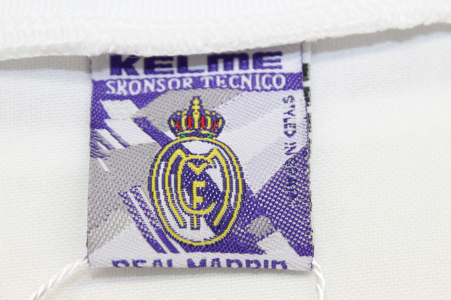 Camiseta manga larga Real Madrid 1996/97 local  (Tallas S-2XL)