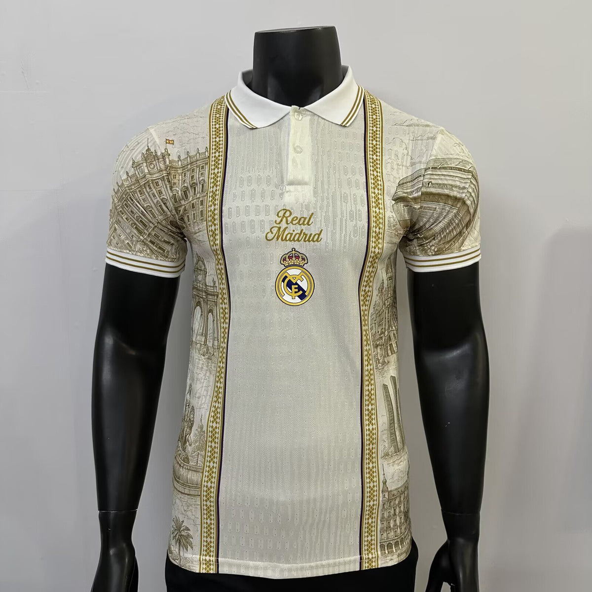 Camiseta Real Madrid 26-27 ciudad versión jugador (tallas S-2XL)