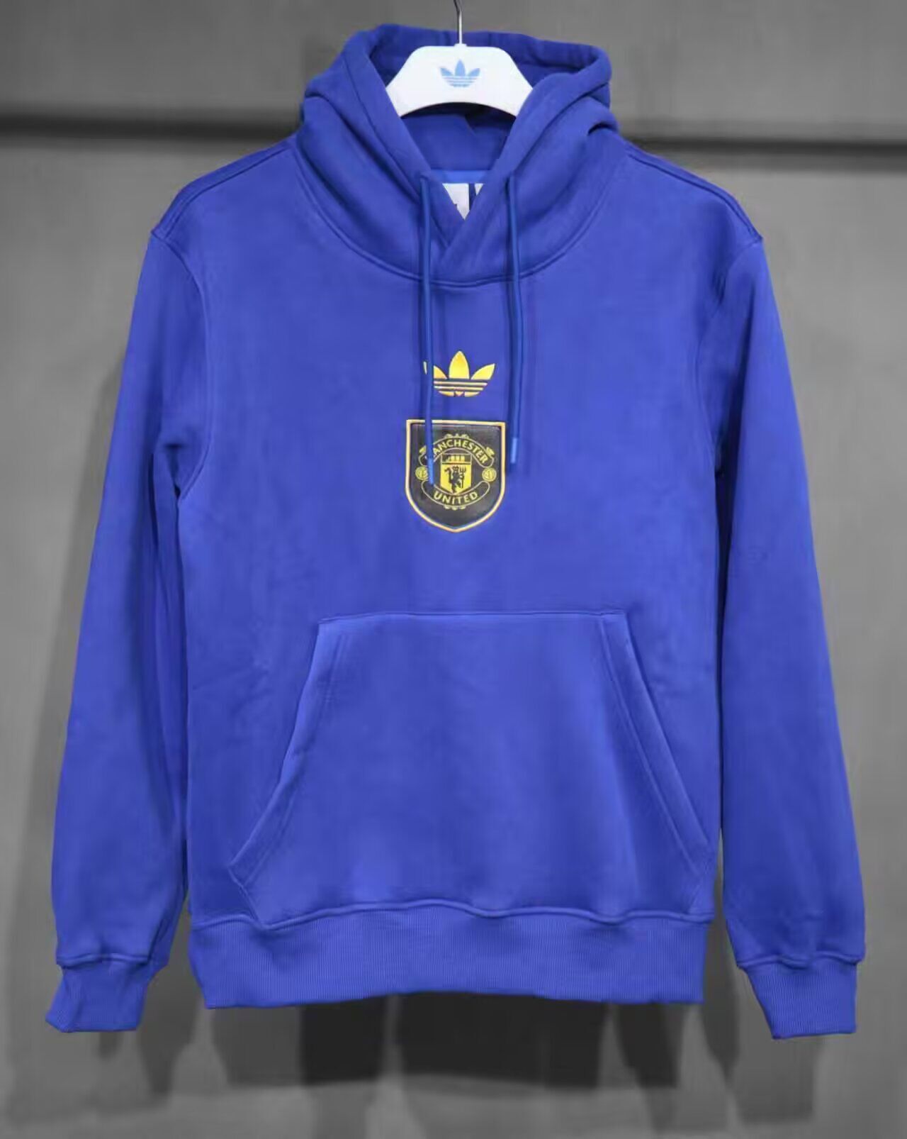 Sudadera azul del Manchester United (solo tallas S-XXL)