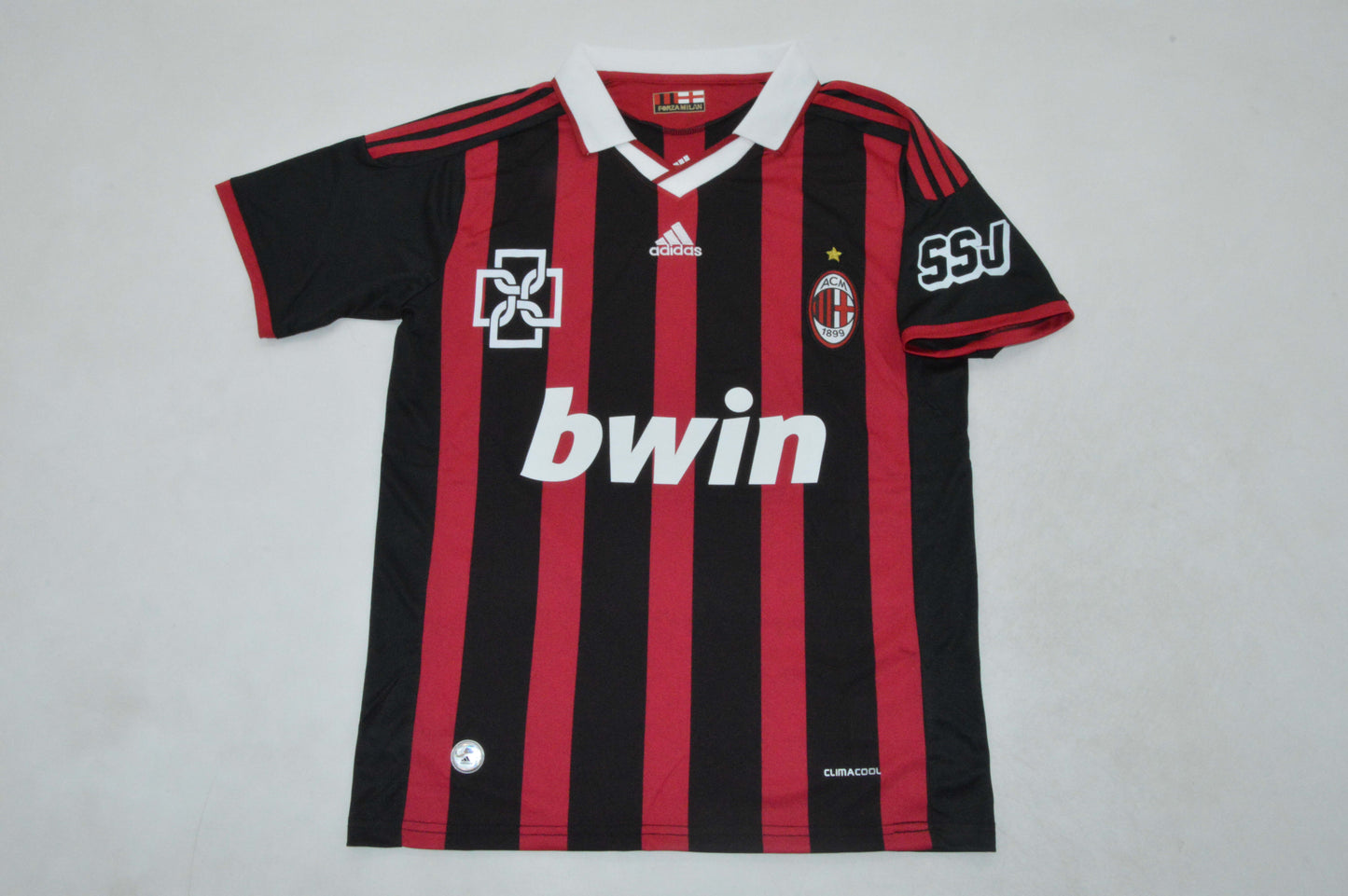 Camiseta Milan 2009/10 versión duki