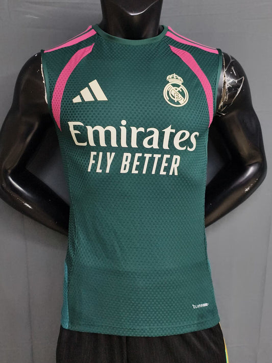 Camiseta sin mangas de entrenamiento Real Madrid 26-27 verde con rosa, versión jugador (tallas S-3XL)