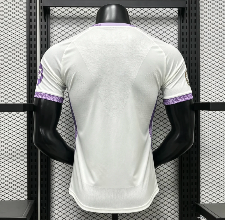 Camiseta Real Madrid 26/27 blanco con morado versión jugador (tallas S-XXL)