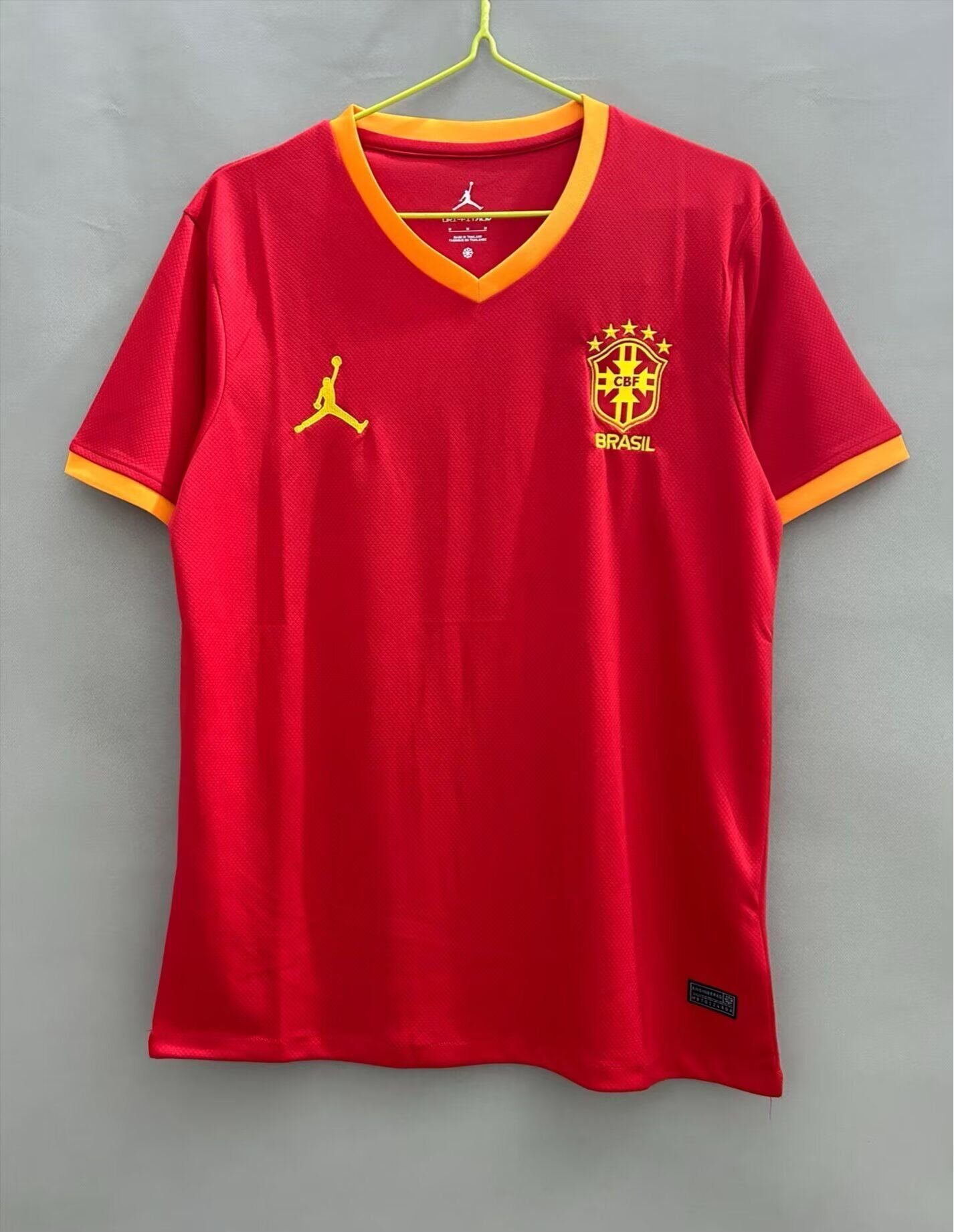 Camiseta de entrenamiento Brasil 2026 roja (solo tallas S-2XL)
