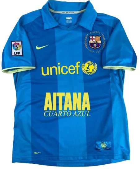 Camiseta Barcelona x Aitana retro